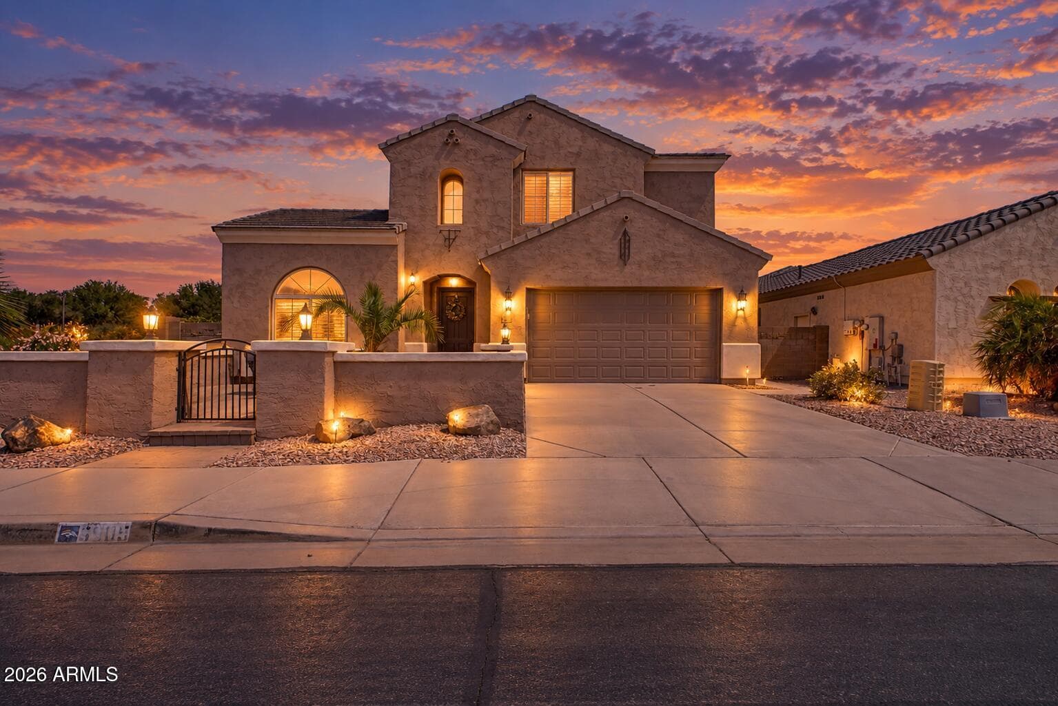6905 S Sapphire Way, Chandler, AZ 85249