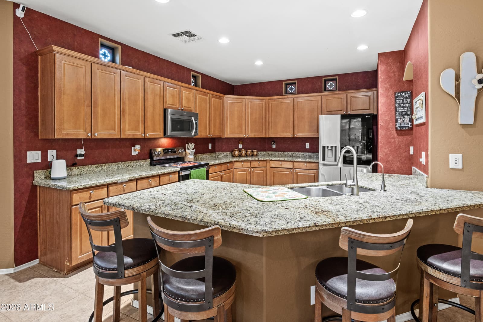 3105 W Gran Paradiso Drive, Phoenix, AZ 85086 — photo 12 of 54