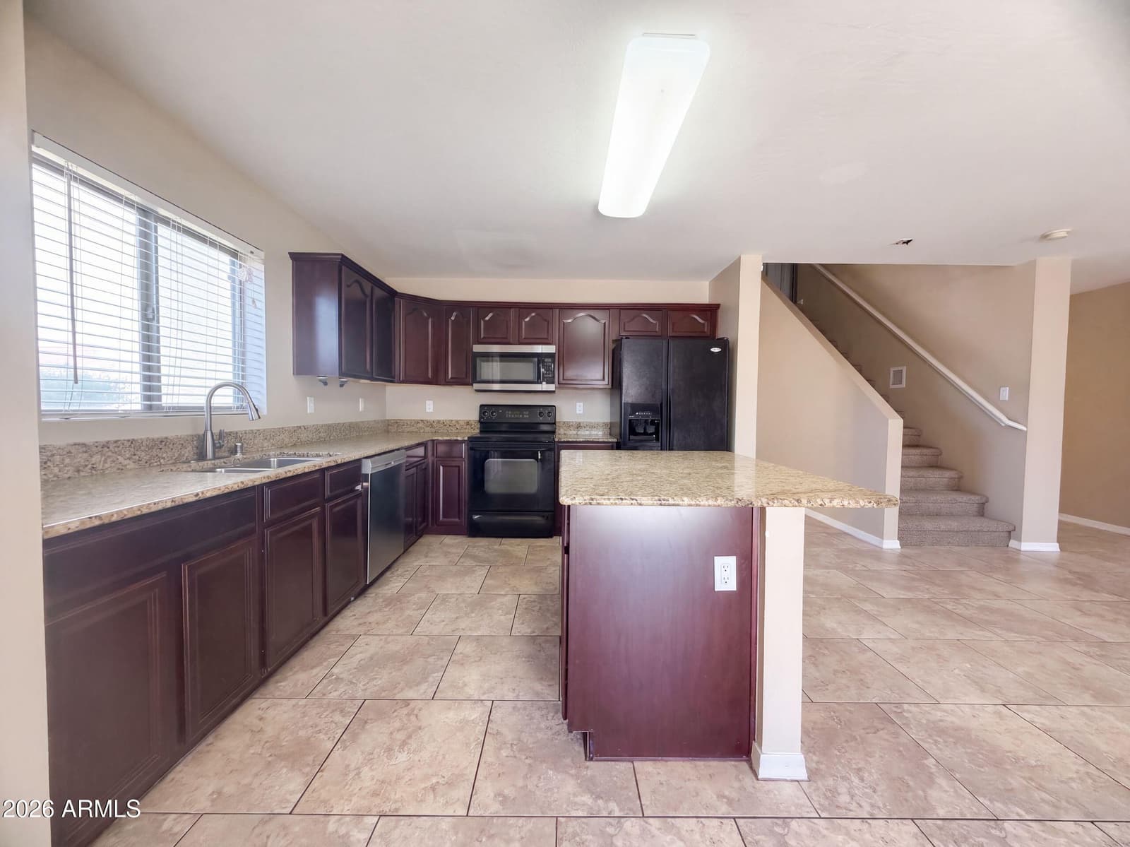 3203 W Santa Cruz Avenue, San Tan Valley, AZ 85144 — photo 5 of 18