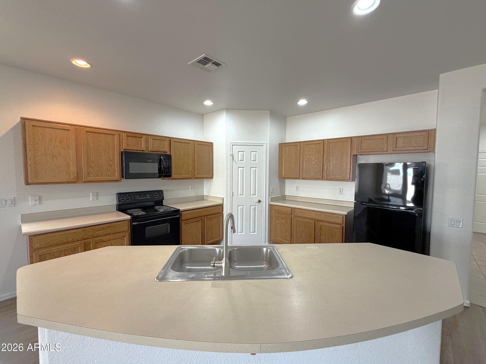 11726 W Sherman Street, Avondale, AZ 85323 — photo 8 of 26