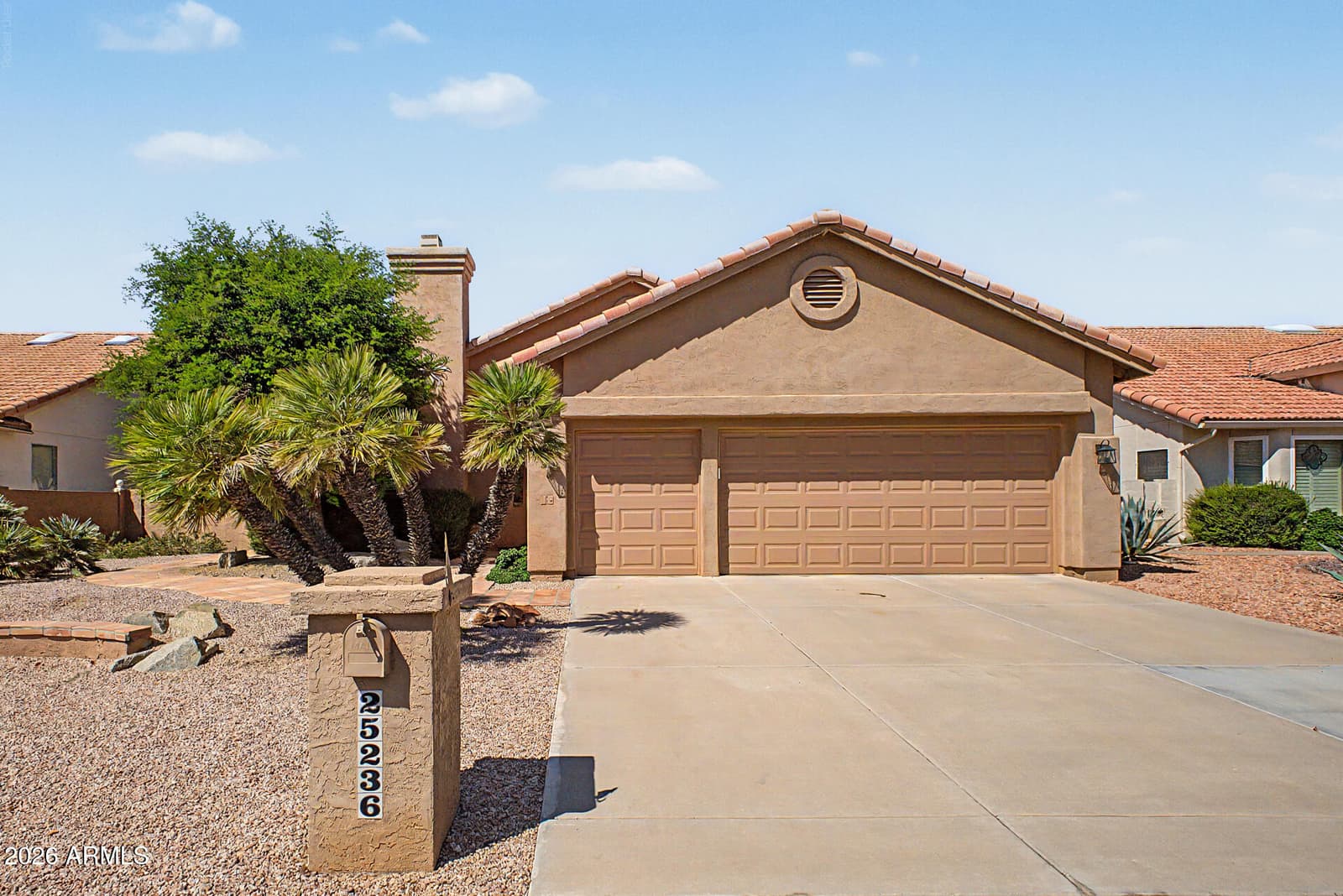 25236 S Flame Tree Drive, Sun Lakes, AZ 85248 — photo 2 of 76