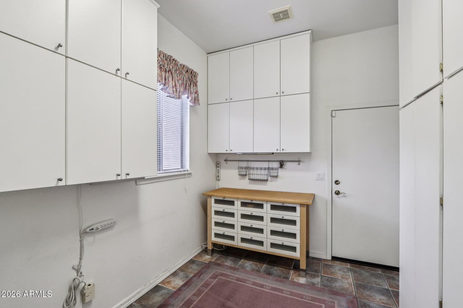 5727 S Golden Barrel Court, Gold Canyon, AZ 85118 — photo 16 of 43