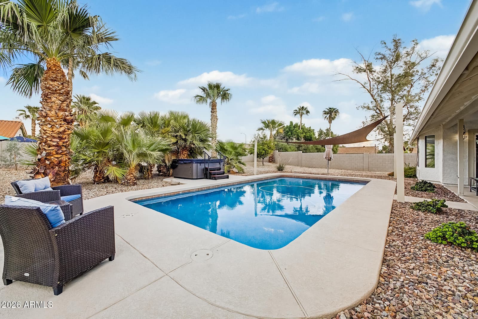 921 N Sandal Circle, Mesa, AZ 85205 — photo 2 of 40