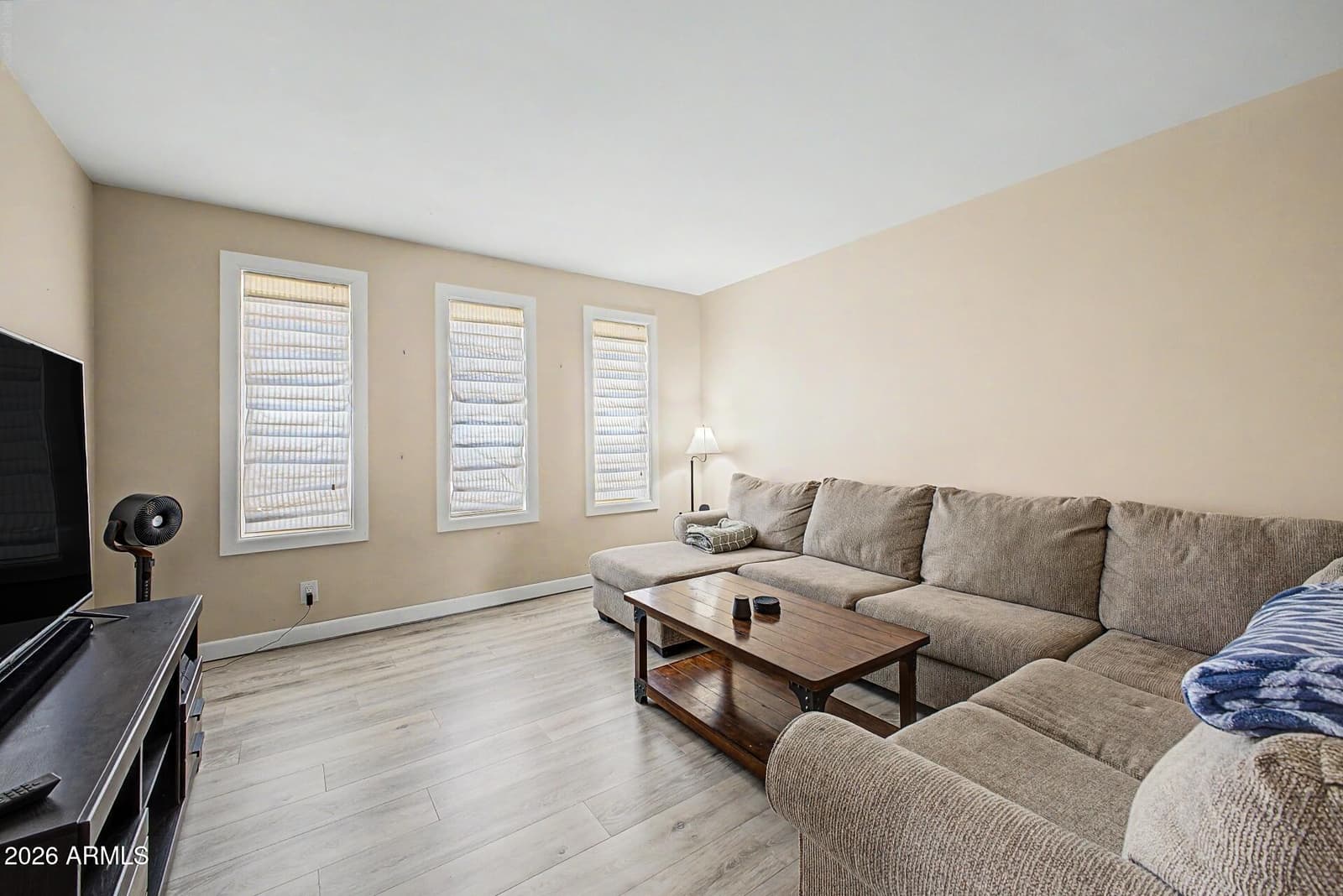 1521 E Fairfield Street, Mesa, AZ 85203 — photo 4 of 33