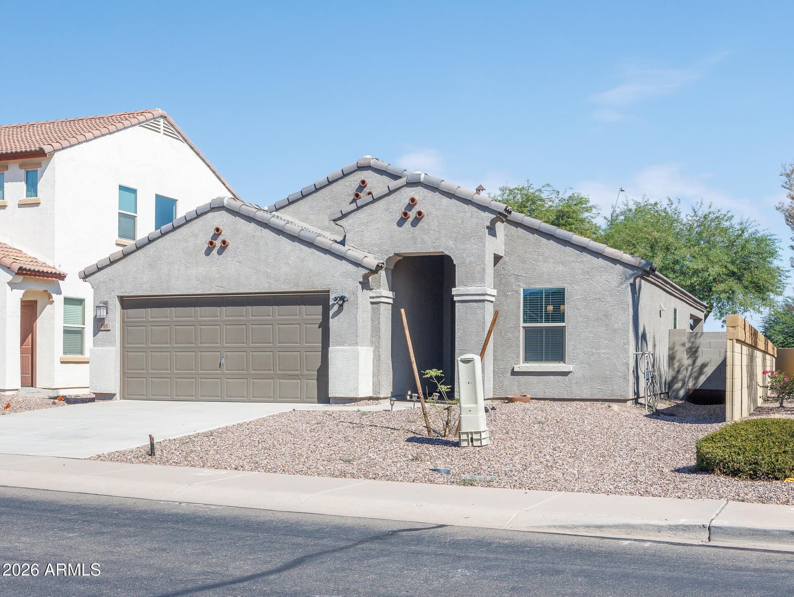 786 W Kingman Drive, Casa Grande, AZ 85122 — photo 3 of 33