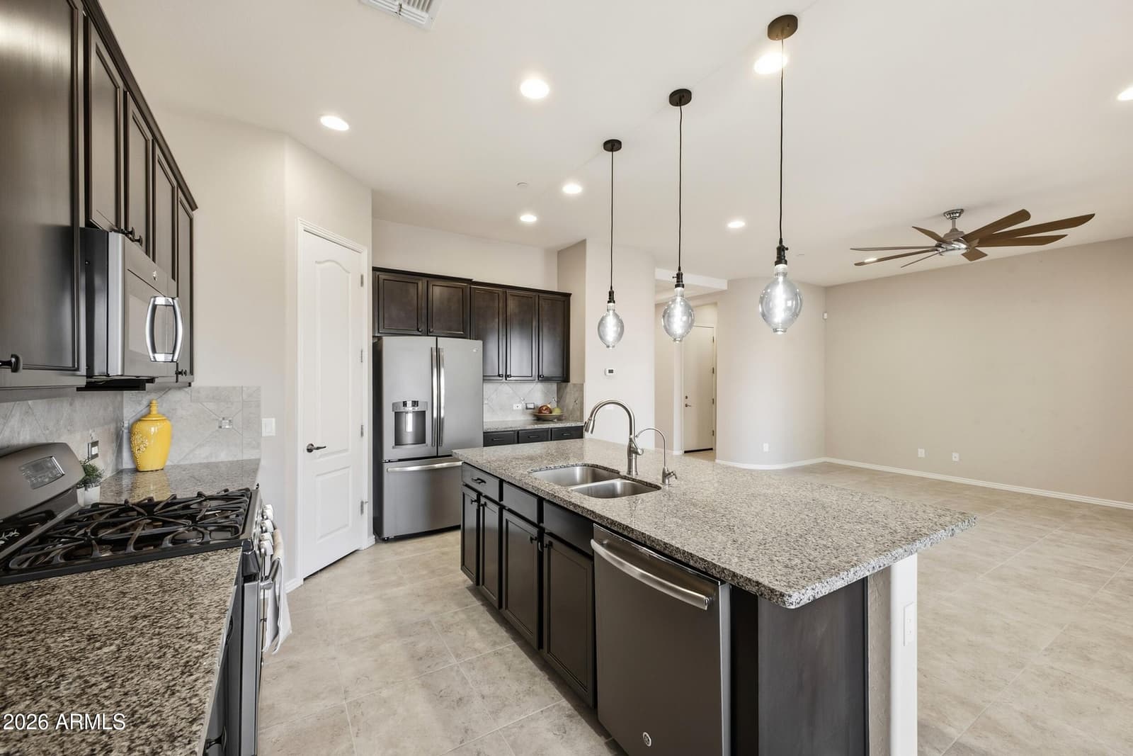 31342 N 137th Glen, Peoria, AZ 85383 — photo 6 of 37