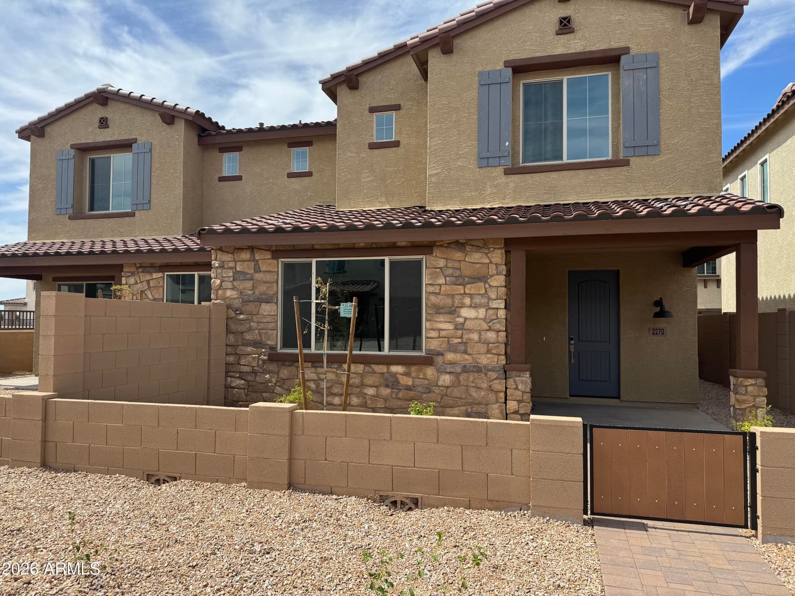 2270 S Jeffry Street, Gilbert, AZ 85295 — photo 2 of 11