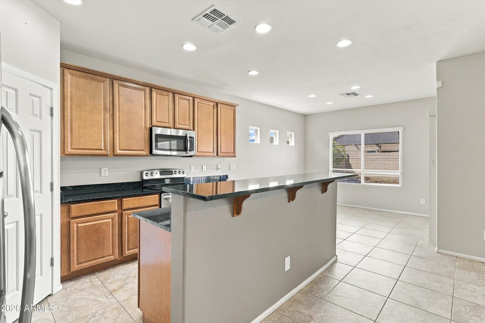 24072 N 164th Avenue, Surprise, AZ 85387 — photo 13 of 34