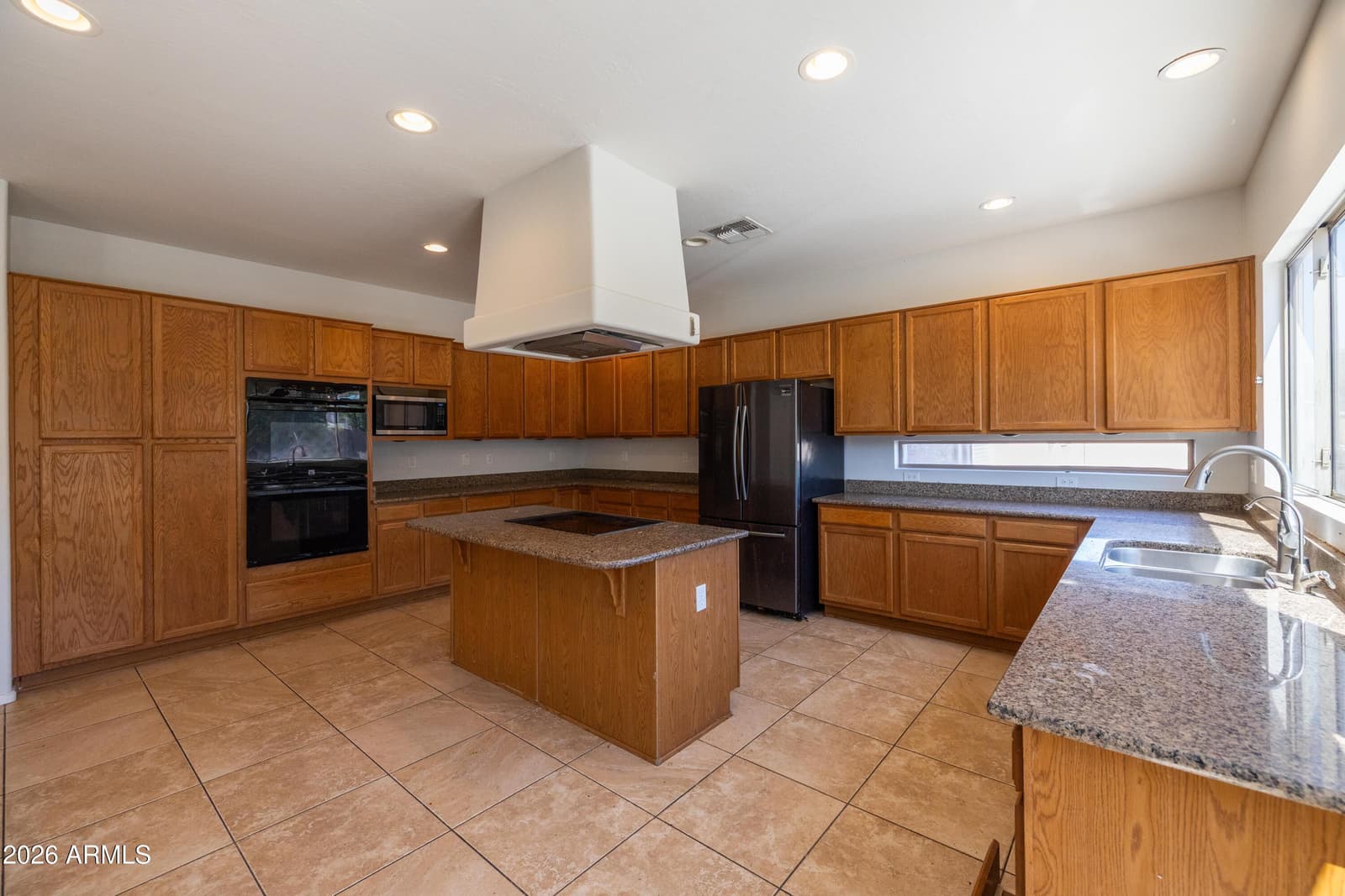 2315 N Avoca Street N, Mesa, AZ 85207 — photo 17 of 68