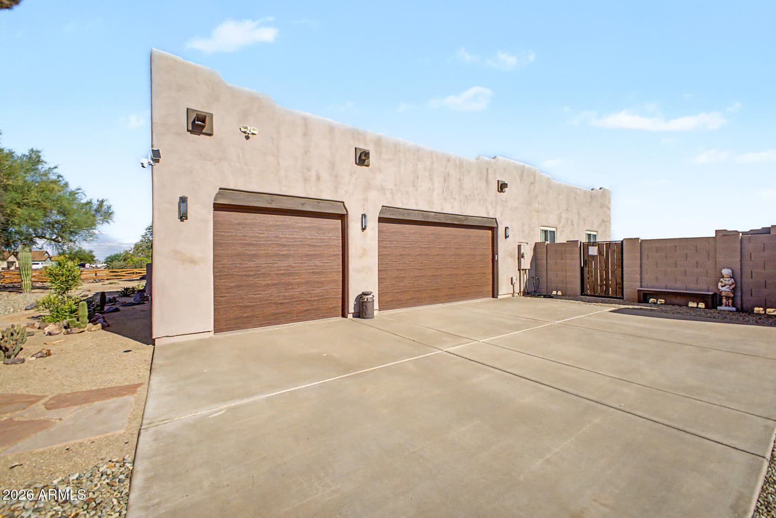 22605 W Baker Drive, Wittmann, AZ 85361 — photo 4 of 44
