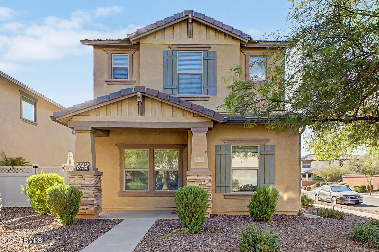 929 S DEERFIELD Lane, Gilbert, AZ 85296