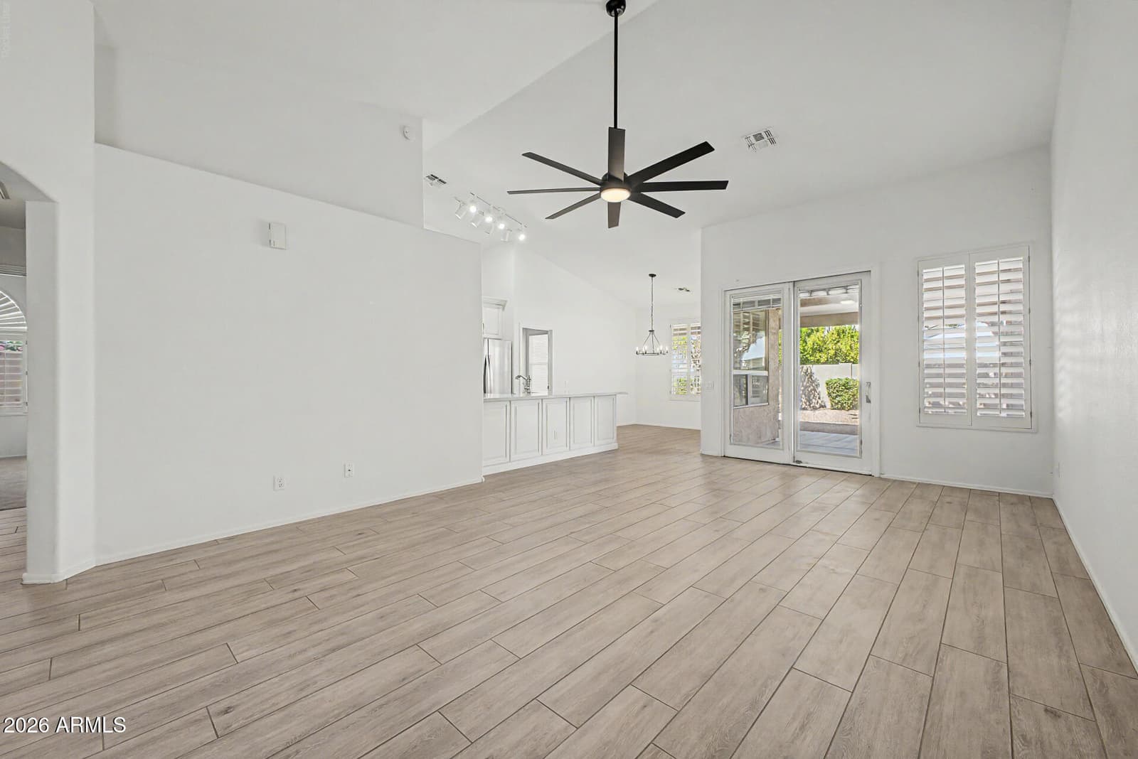2430 W Hemlock Way, Chandler, AZ 85248 — photo 12 of 30
