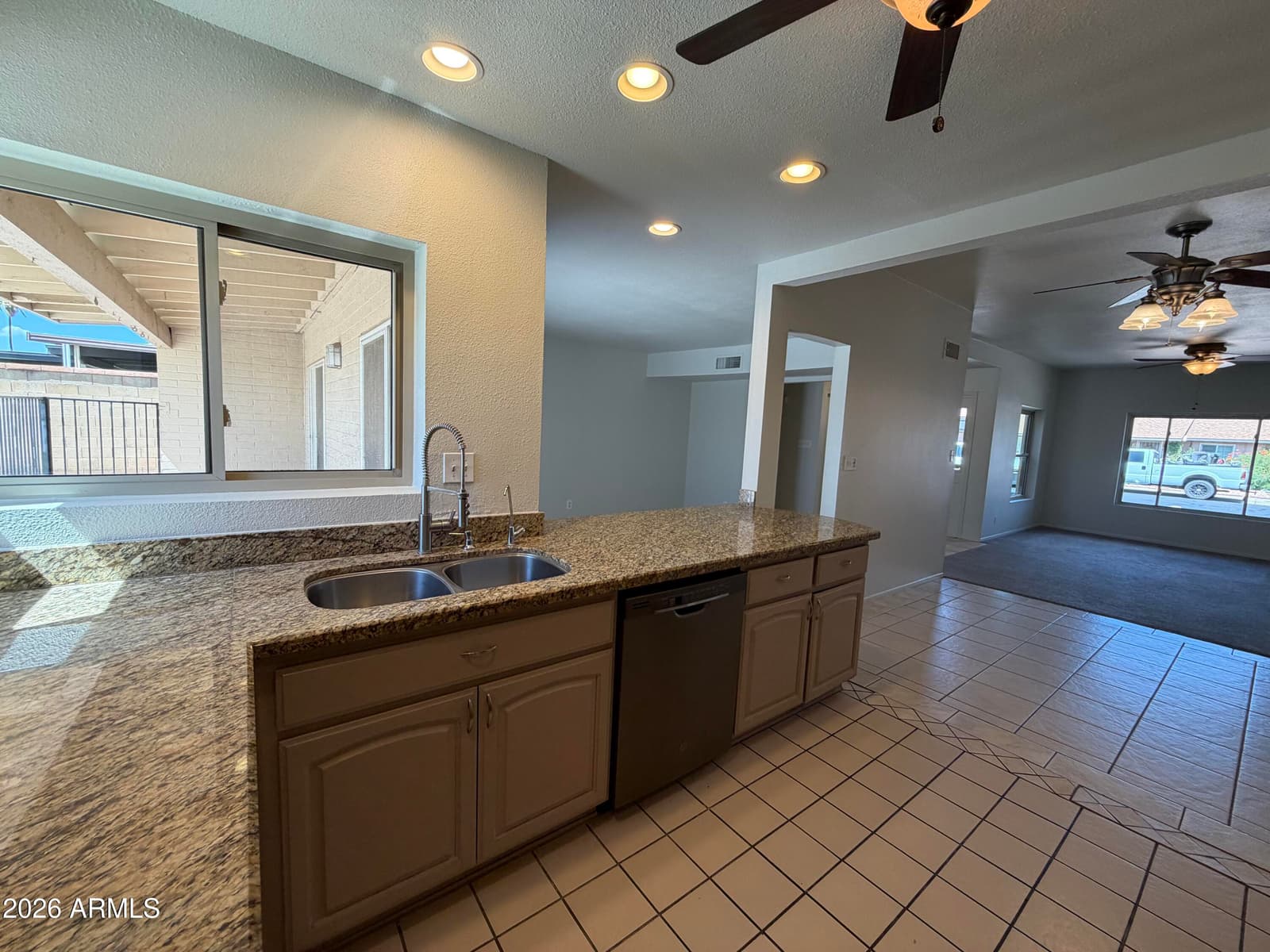 817 W Isabella Avenue, Mesa, AZ 85210 — photo 7 of 20
