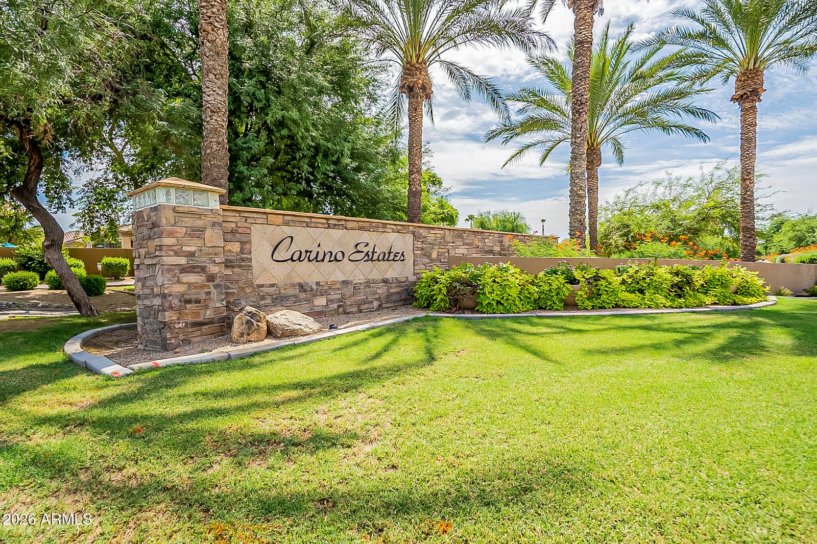 142 W Raven Drive, Chandler, AZ 85286 — photo 2 of 34