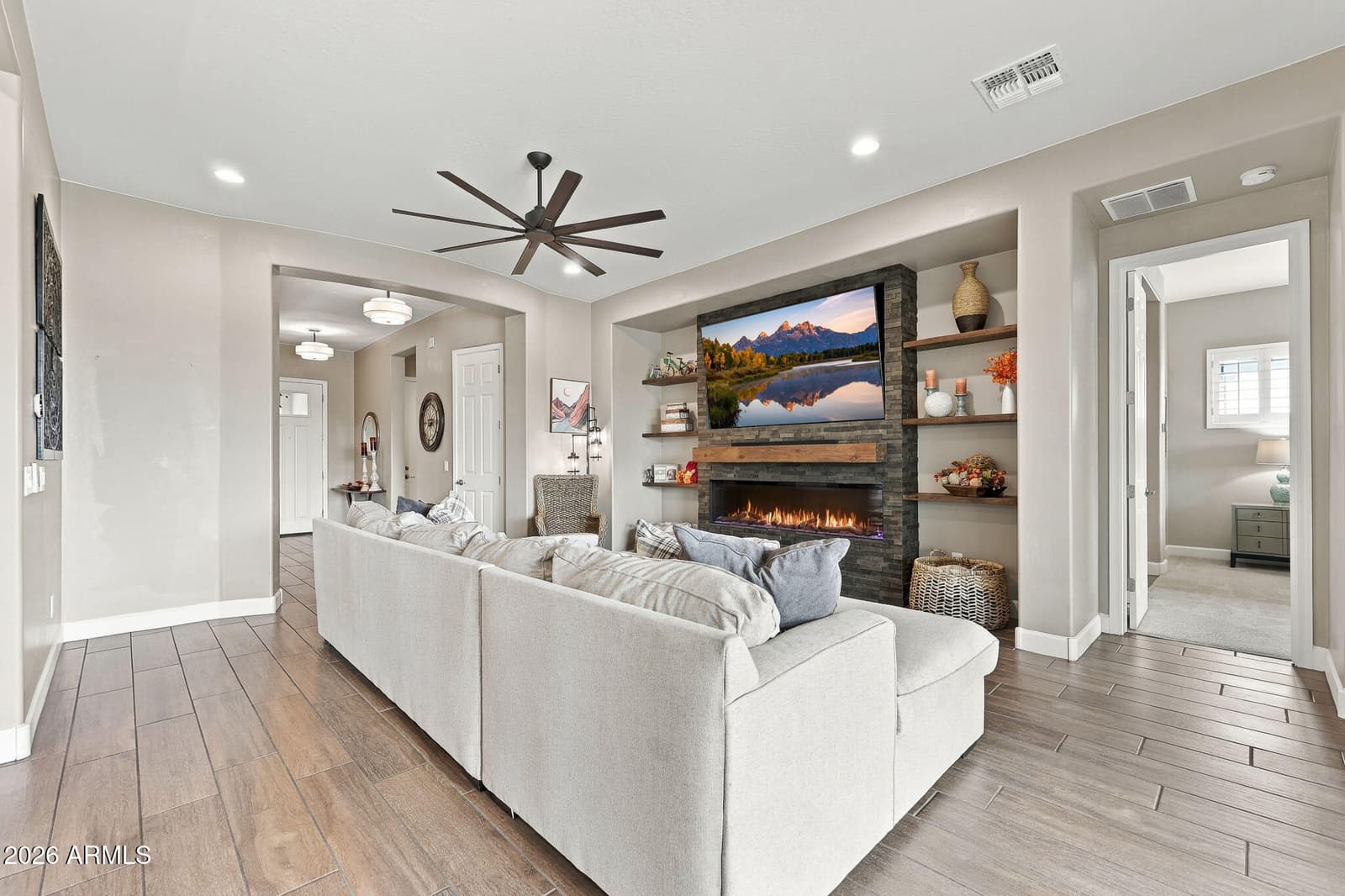 18204 W Hope Drive, Goodyear, AZ 85338 — photo 10 of 136