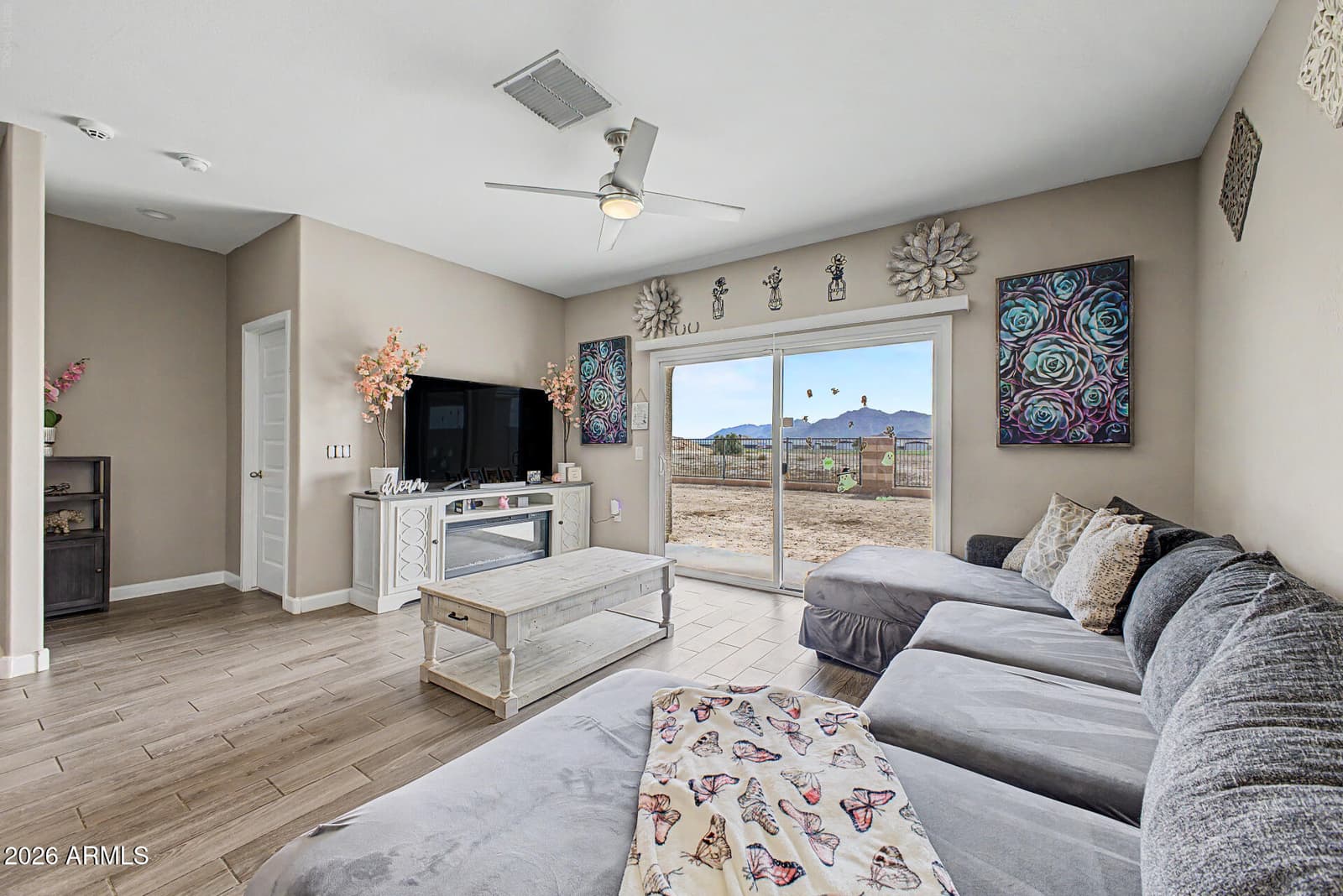 12117 W Wier Avenue, Avondale, AZ 85323 — photo 2 of 25