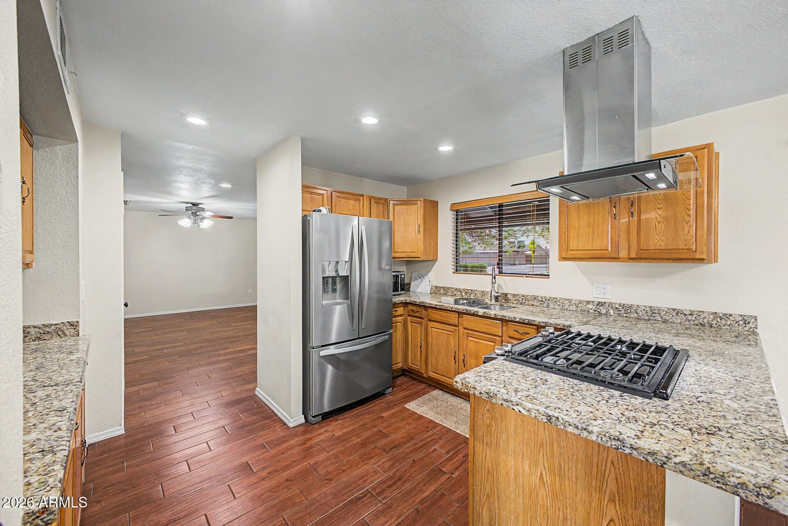 7200 W North Lane, Peoria, AZ 85345 — photo 15 of 47