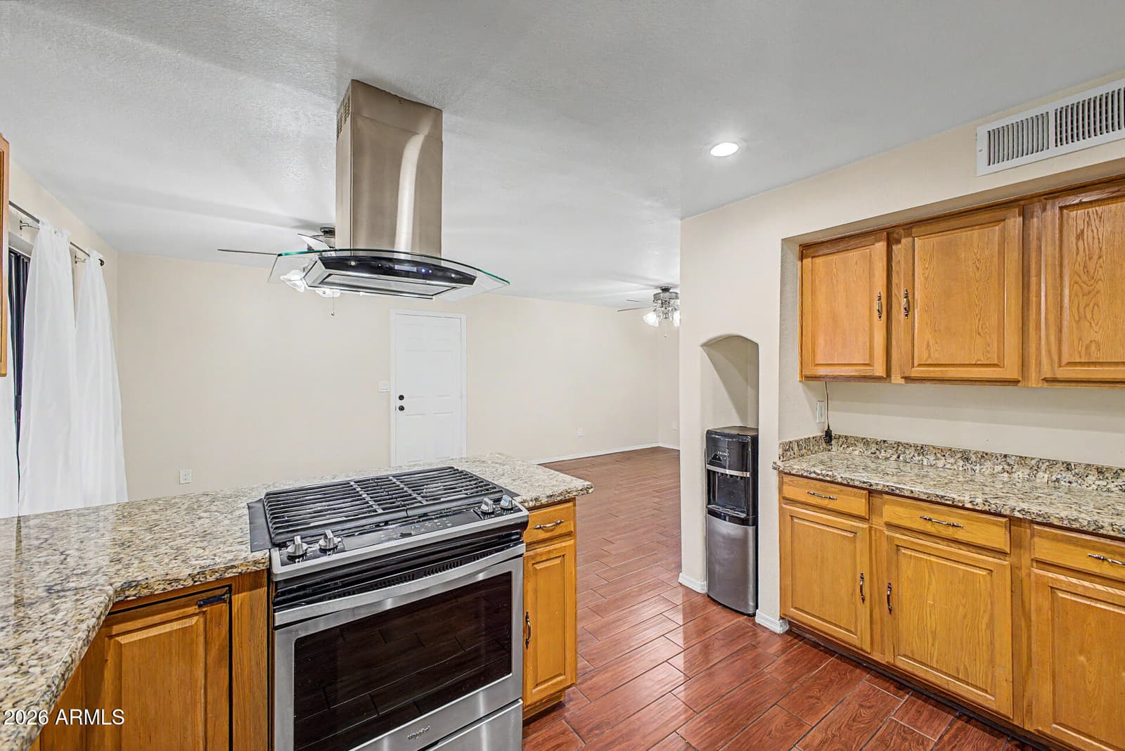 7200 W North Lane, Peoria, AZ 85345 — photo 18 of 47
