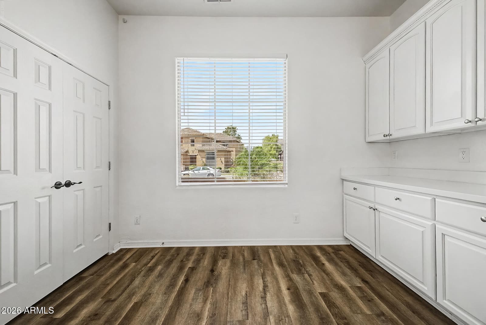 6893 S Black Hills Way, Chandler, AZ 85249 — photo 24 of 61