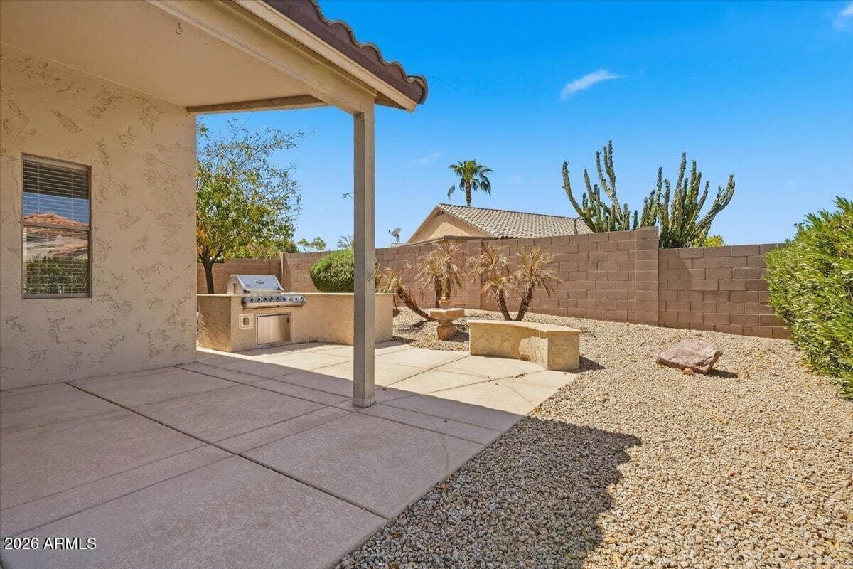 17320 N Thornberry Drive, Surprise, AZ 85374 — photo 38 of 46