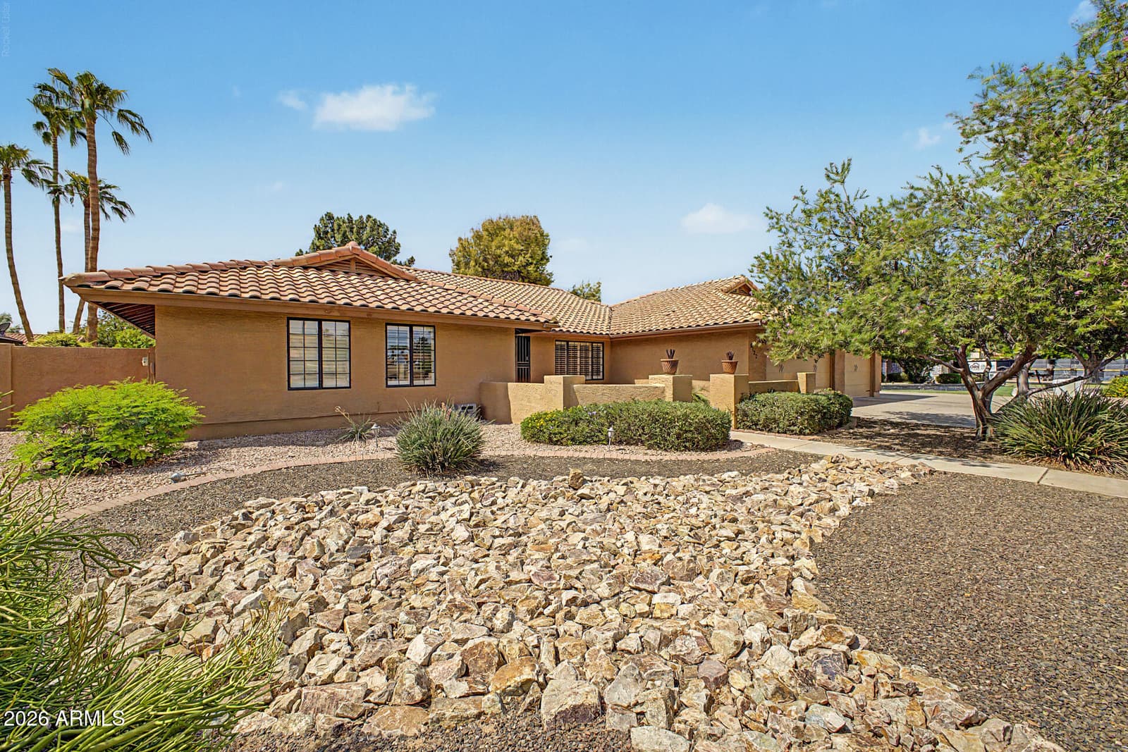 8122 S Palm Drive, Tempe, AZ 85284