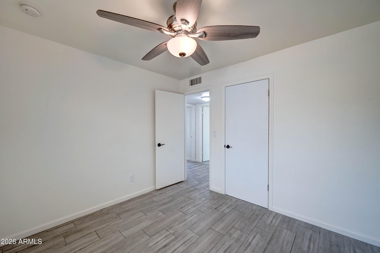 10202 N 45th Avenue, Glendale, AZ 85302 — photo 15 of 35
