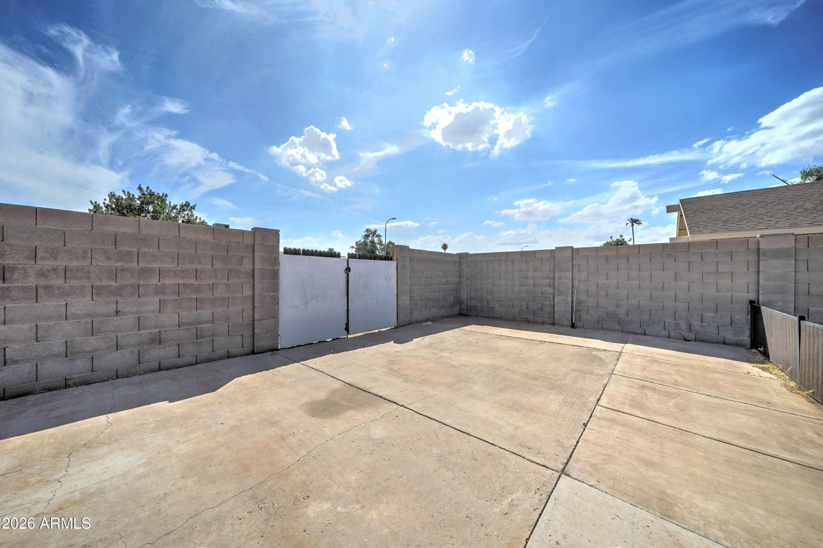 10202 N 45th Avenue, Glendale, AZ 85302 — photo 33 of 35