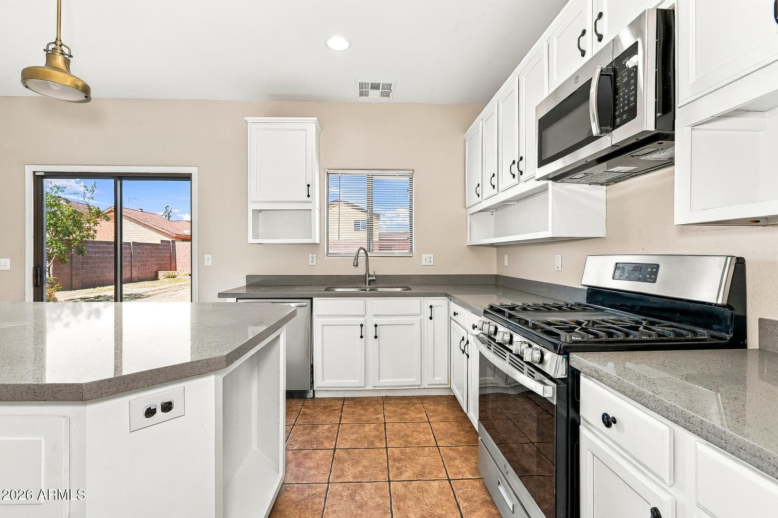 5516 E Quiet Retreat, Florence, AZ 85132 — photo 9 of 22