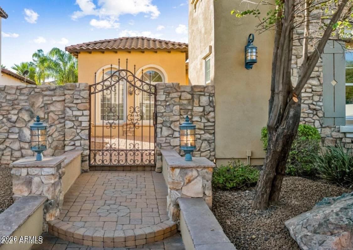 3476 S Valerie Drive, Chandler, AZ 85286 — photo 4 of 44