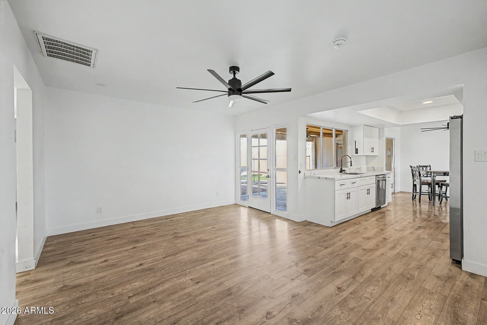 1103 E Watson Drive, Tempe, AZ 85283 — photo 8 of 32