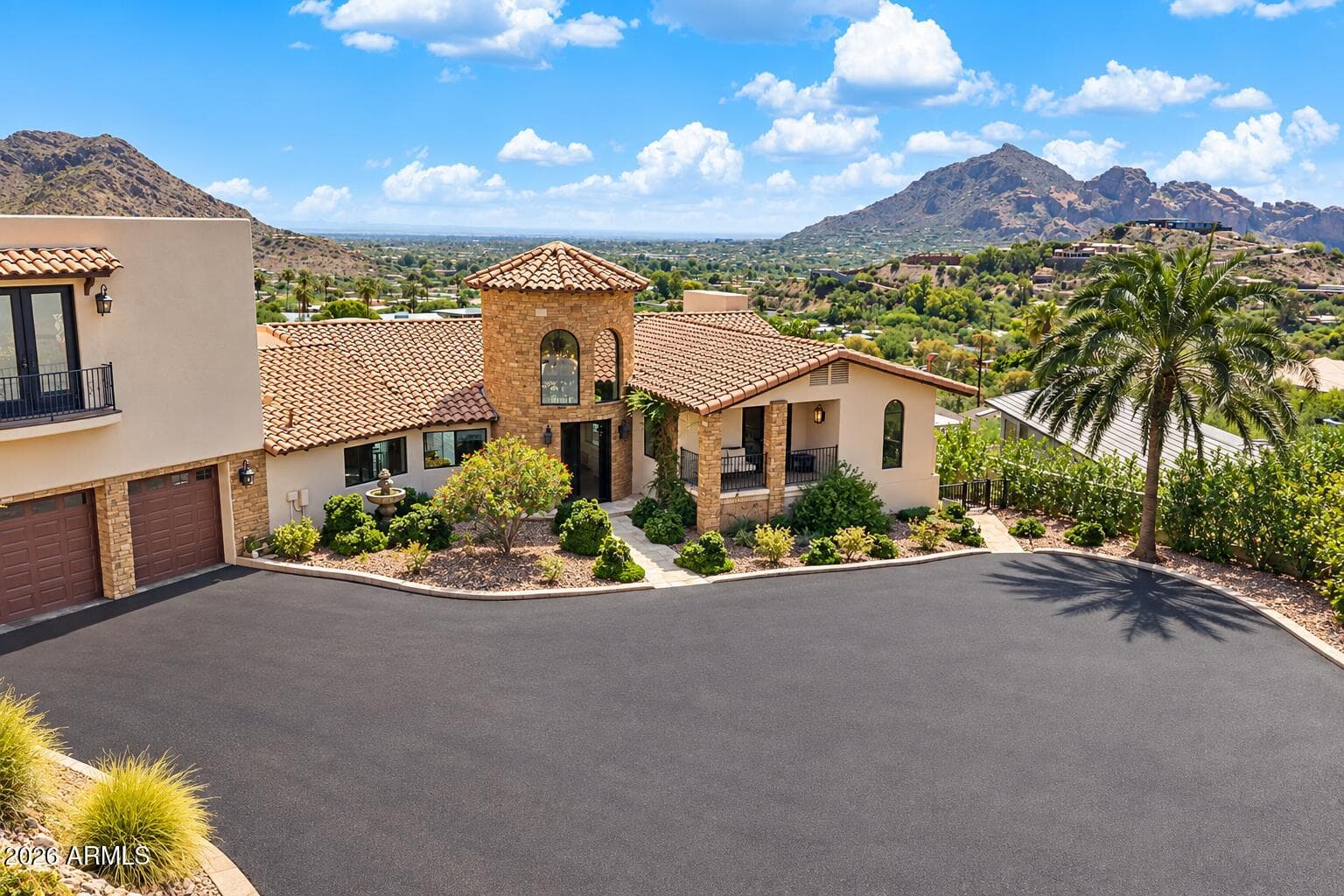 7525 N Clearwater Parkway, Paradise Valley, AZ 85253 — photo 3 of 36