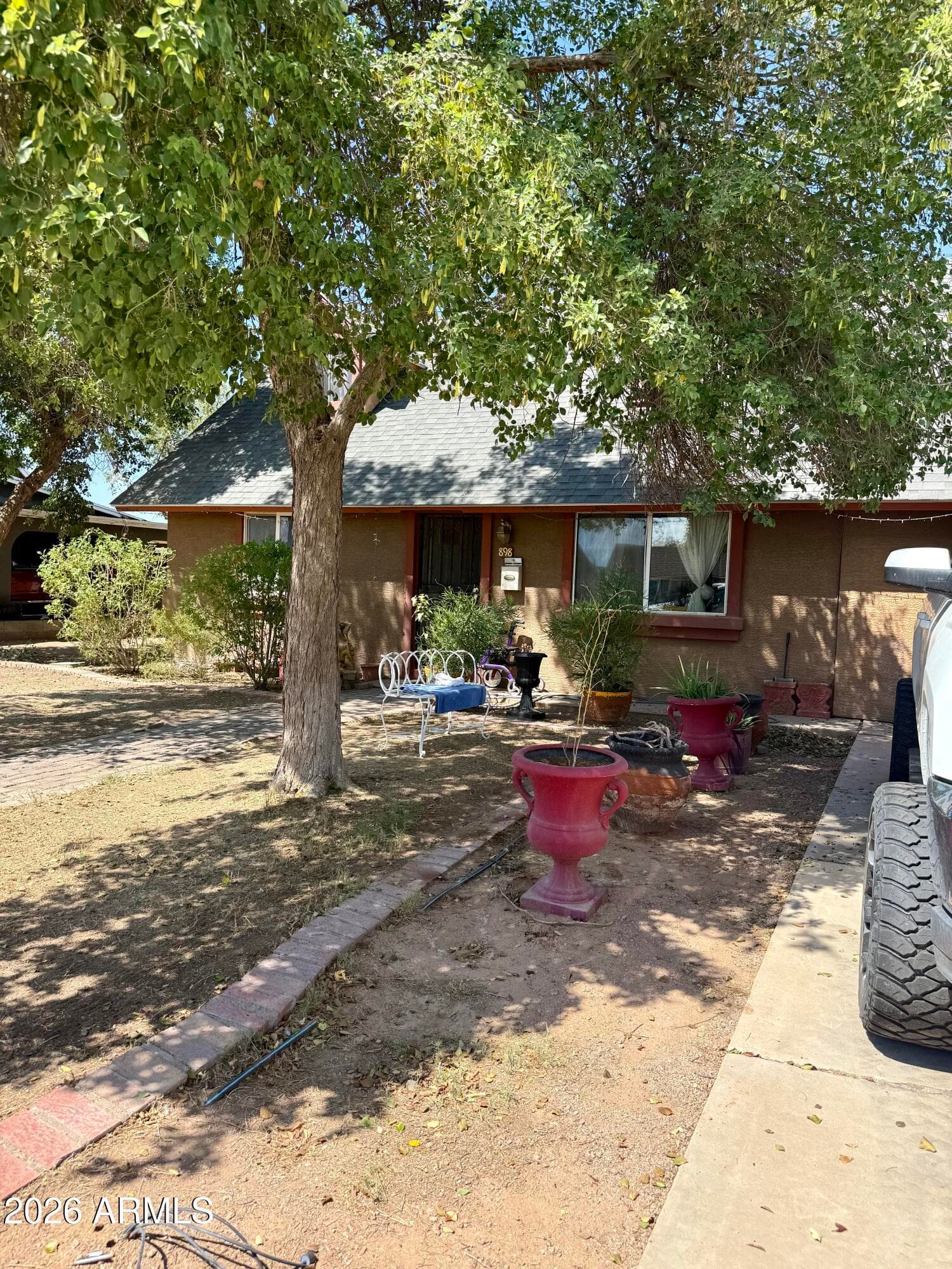 898 E Oakland Street, Chandler, AZ 85225 — photo 3 of 31