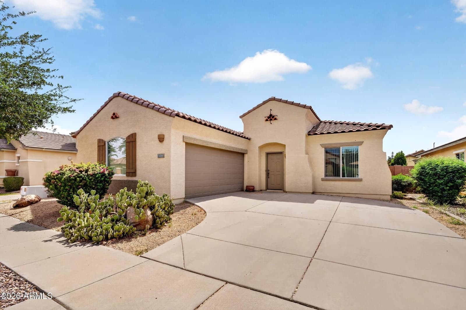 879 E Bellerive Place, Chandler, AZ 85249