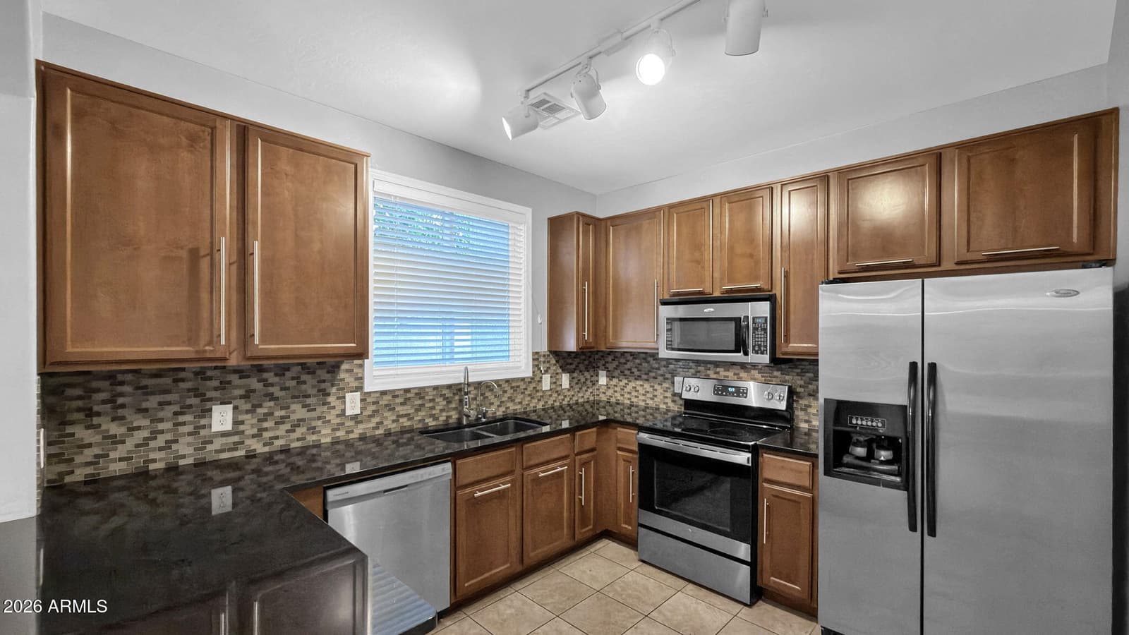 3856 E Gideon Way, Gilbert, AZ 85296 — photo 10 of 28