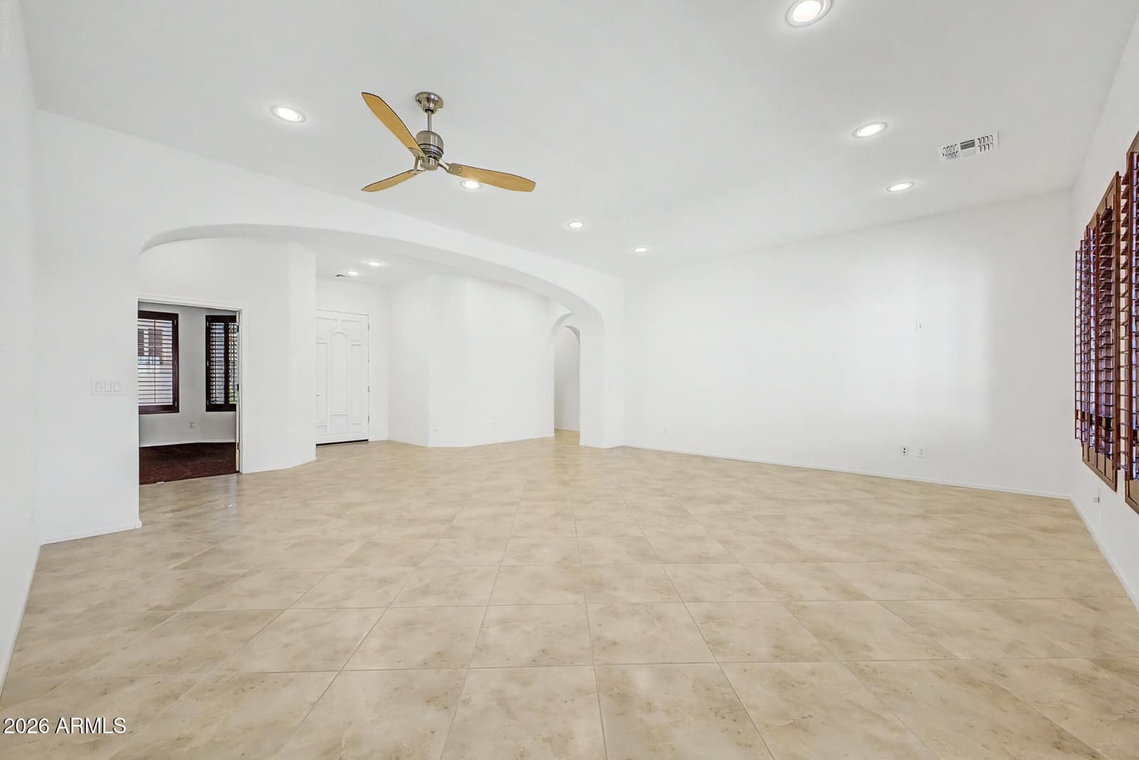 2416 W Kachina Trail, Phoenix, AZ 85041 — photo 7 of 46
