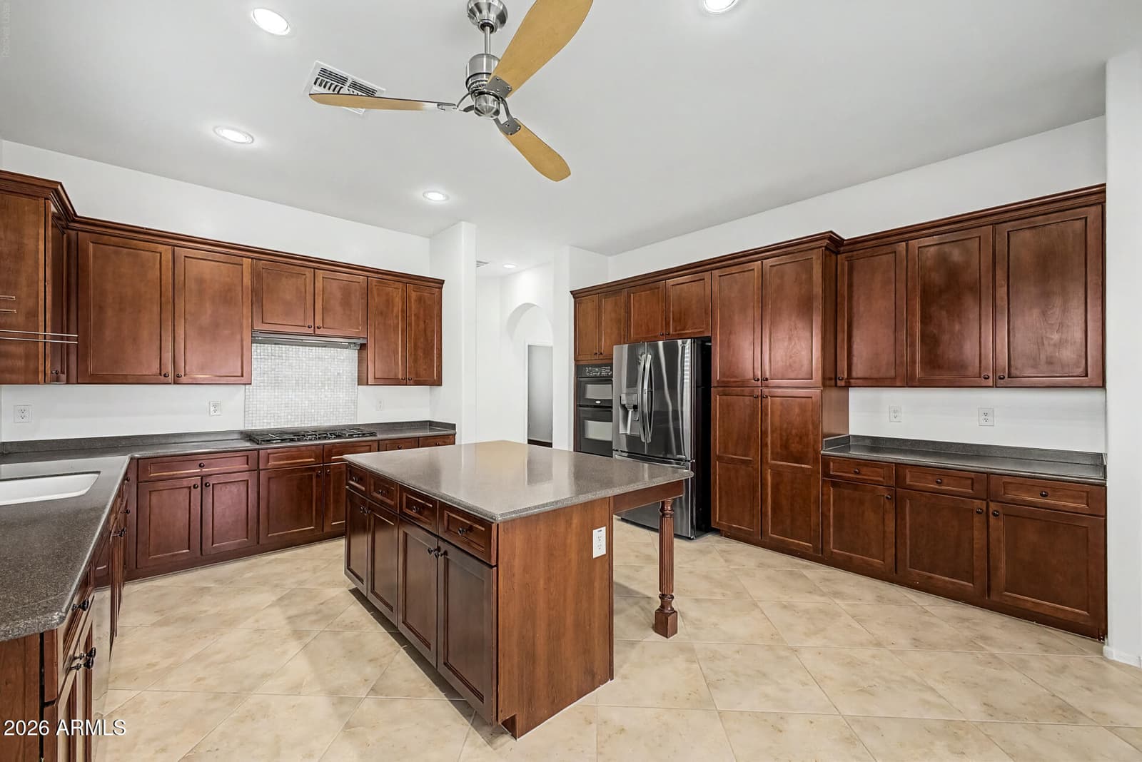 2416 W Kachina Trail, Phoenix, AZ 85041 — photo 15 of 46