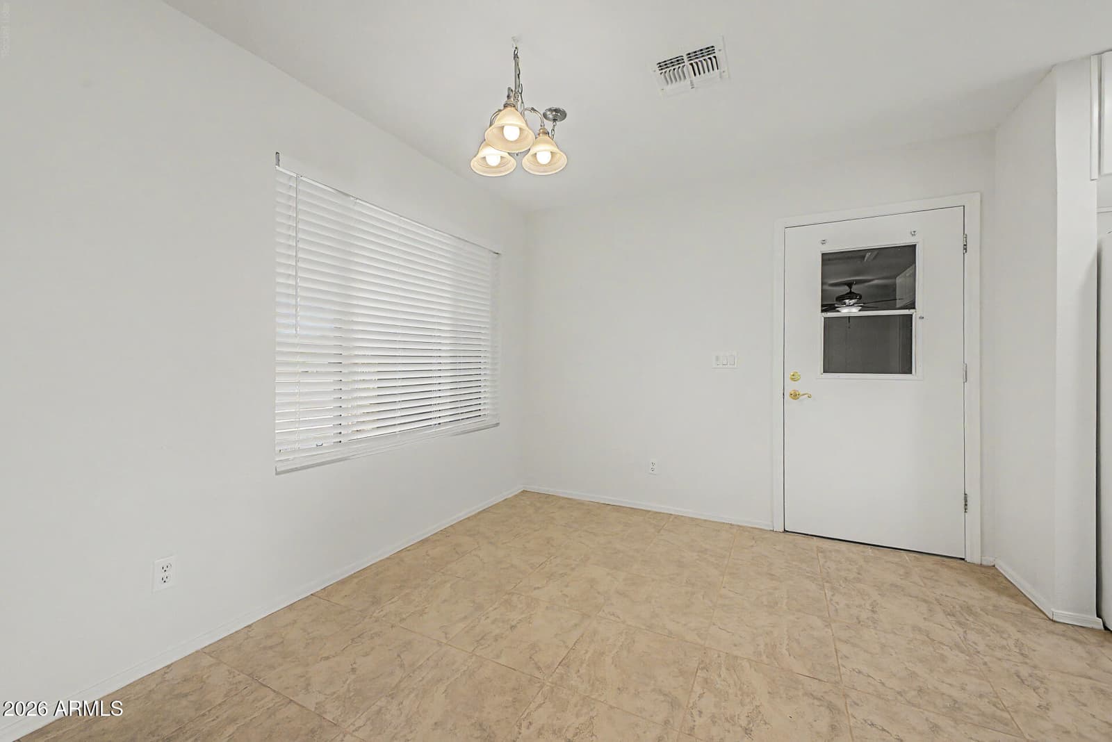 1530 W Pampa Avenue, Mesa, AZ 85202 — photo 10 of 33