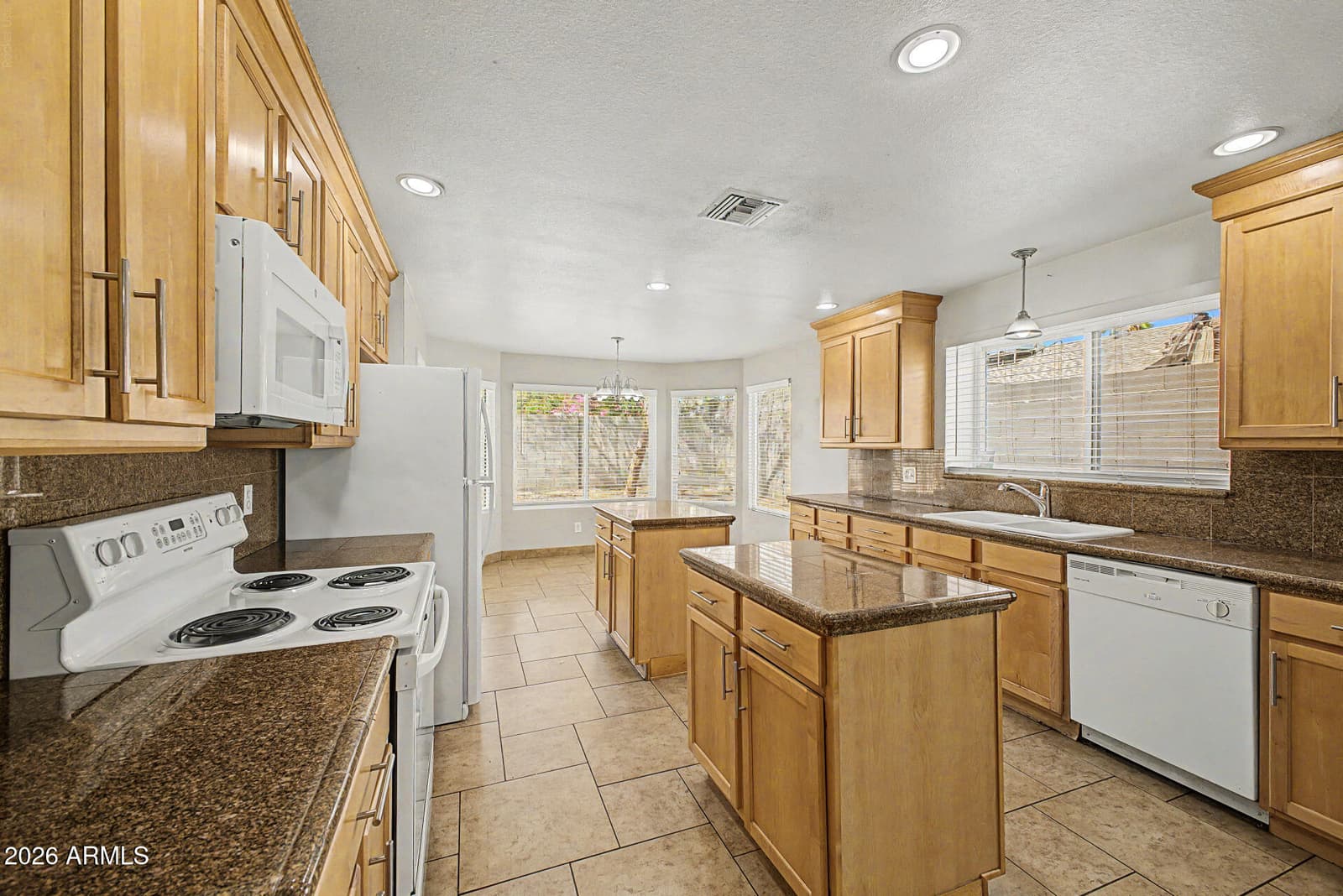 1632 N Bullmoose Drive, Chandler, AZ 85224 — photo 16 of 39