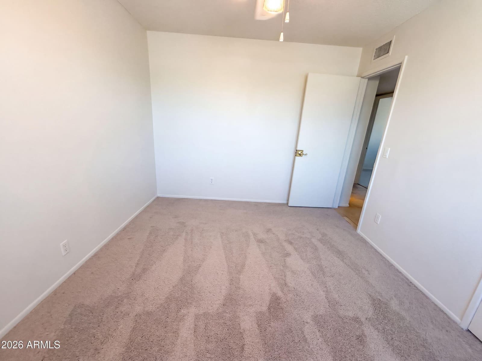 8301 N 47th Drive, Glendale, AZ 85302 — photo 14 of 34