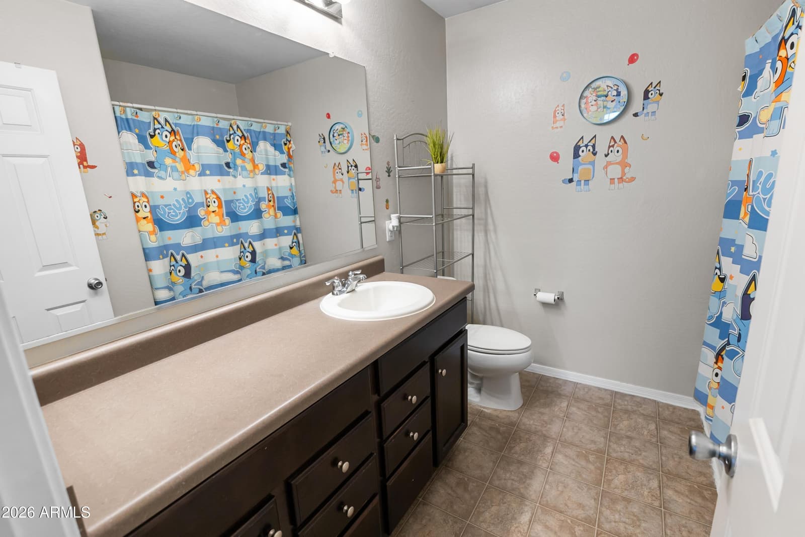 1523 N 81st Drive, Phoenix, AZ 85043 — photo 13 of 23