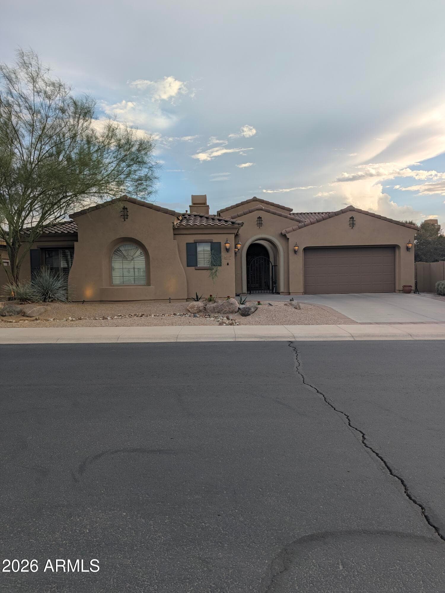 18047 W Narramore Road, Goodyear, AZ 85338