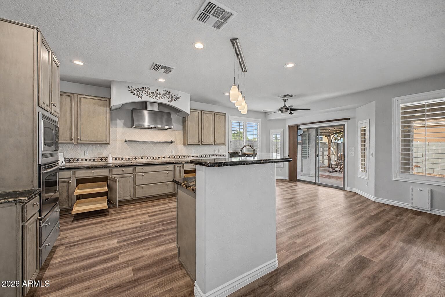 27623 N 65th Drive, Phoenix, AZ 85083 — photo 3 of 43