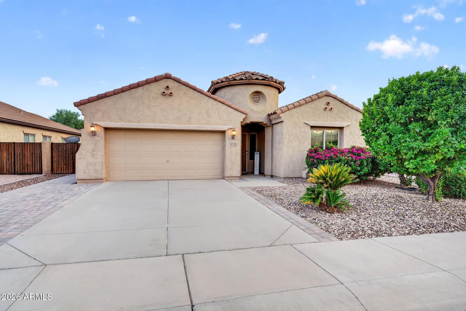 10839 E SONRISA Avenue, Mesa, AZ 85212