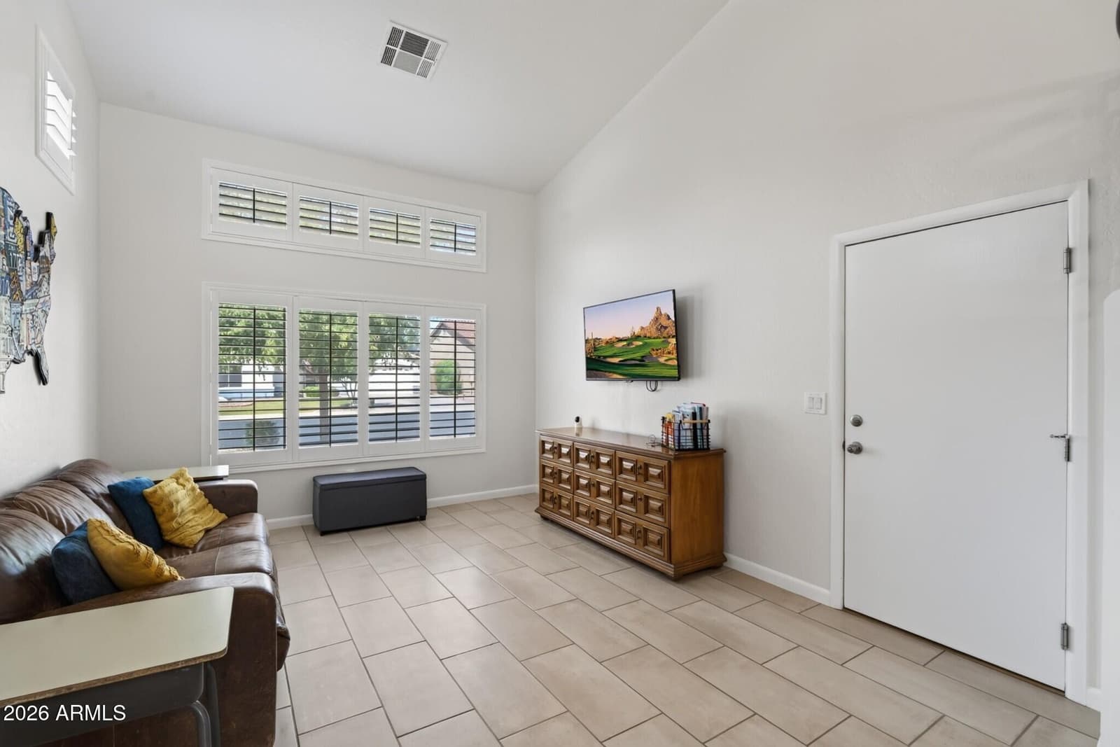 1361 E Jasper Drive, Gilbert, AZ 85296 — photo 5 of 51