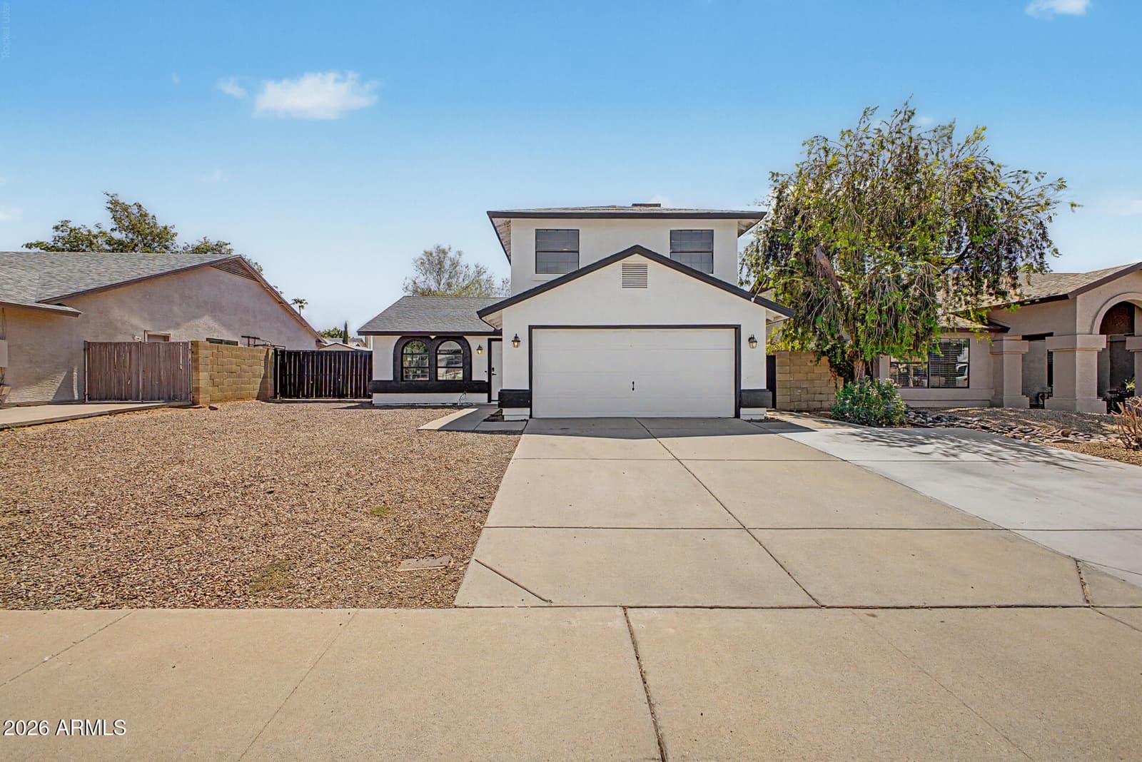 4009 W Misty Willow Lane, Glendale, AZ 85310 — photo 3 of 29