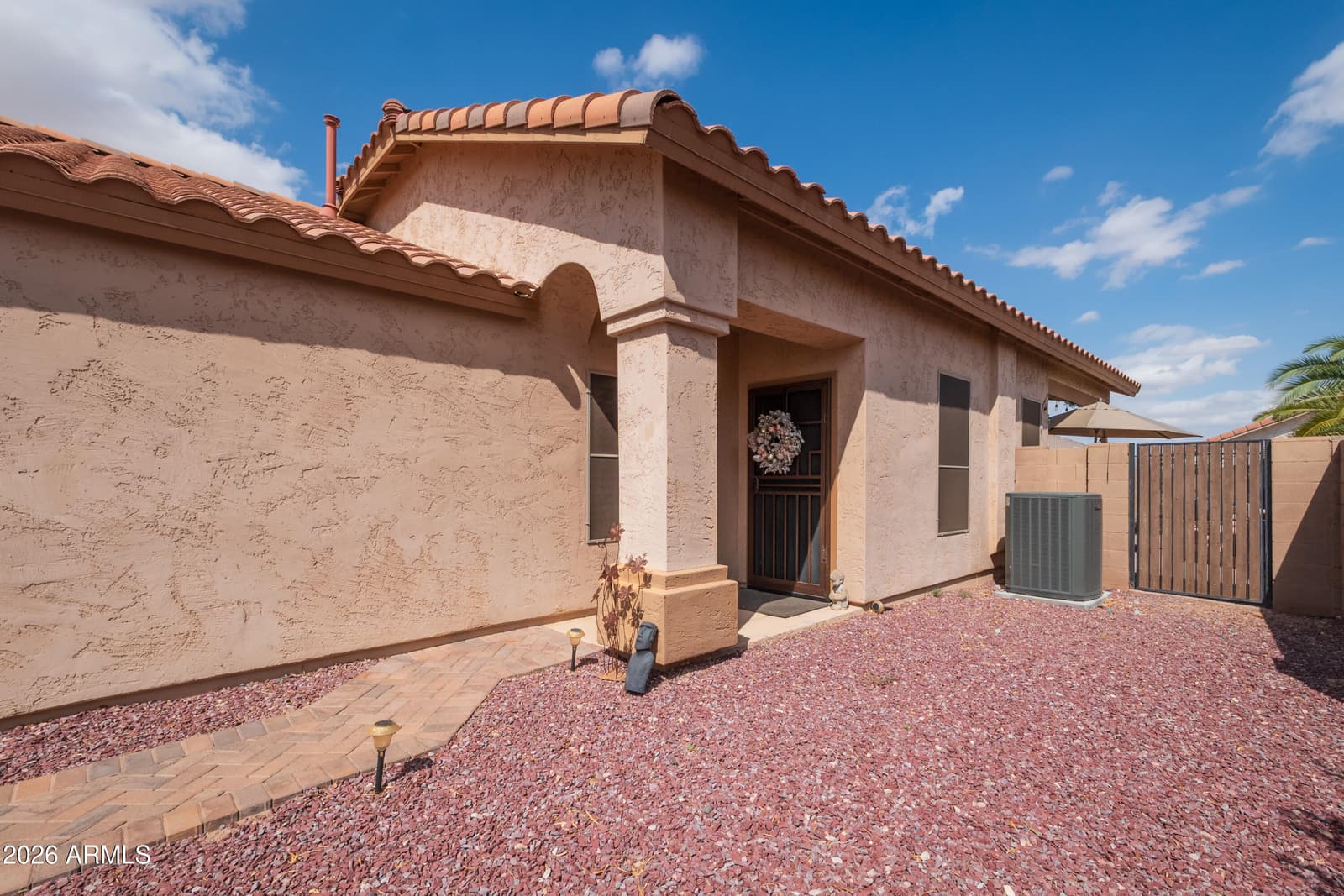 18222 W Spencer Drive, Surprise, AZ 85374 — photo 9 of 37