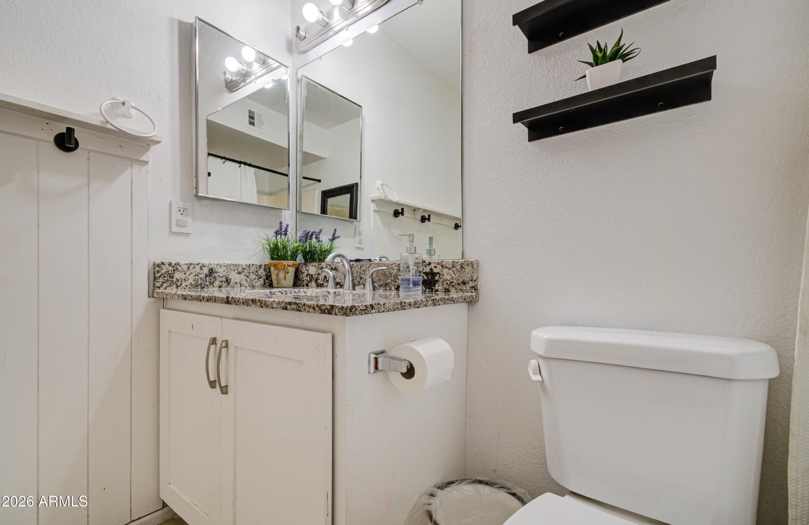 7530 W Roma Avenue, Phoenix, AZ 85033 — photo 34 of 40