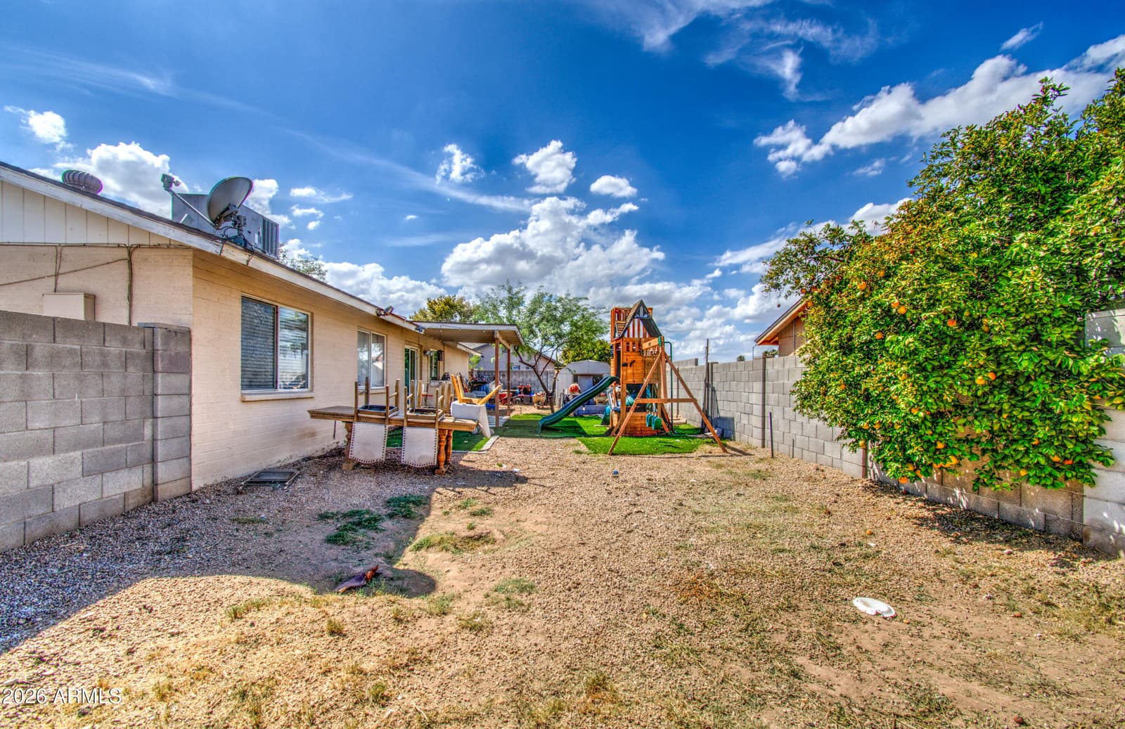 7530 W Roma Avenue, Phoenix, AZ 85033 — photo 38 of 40