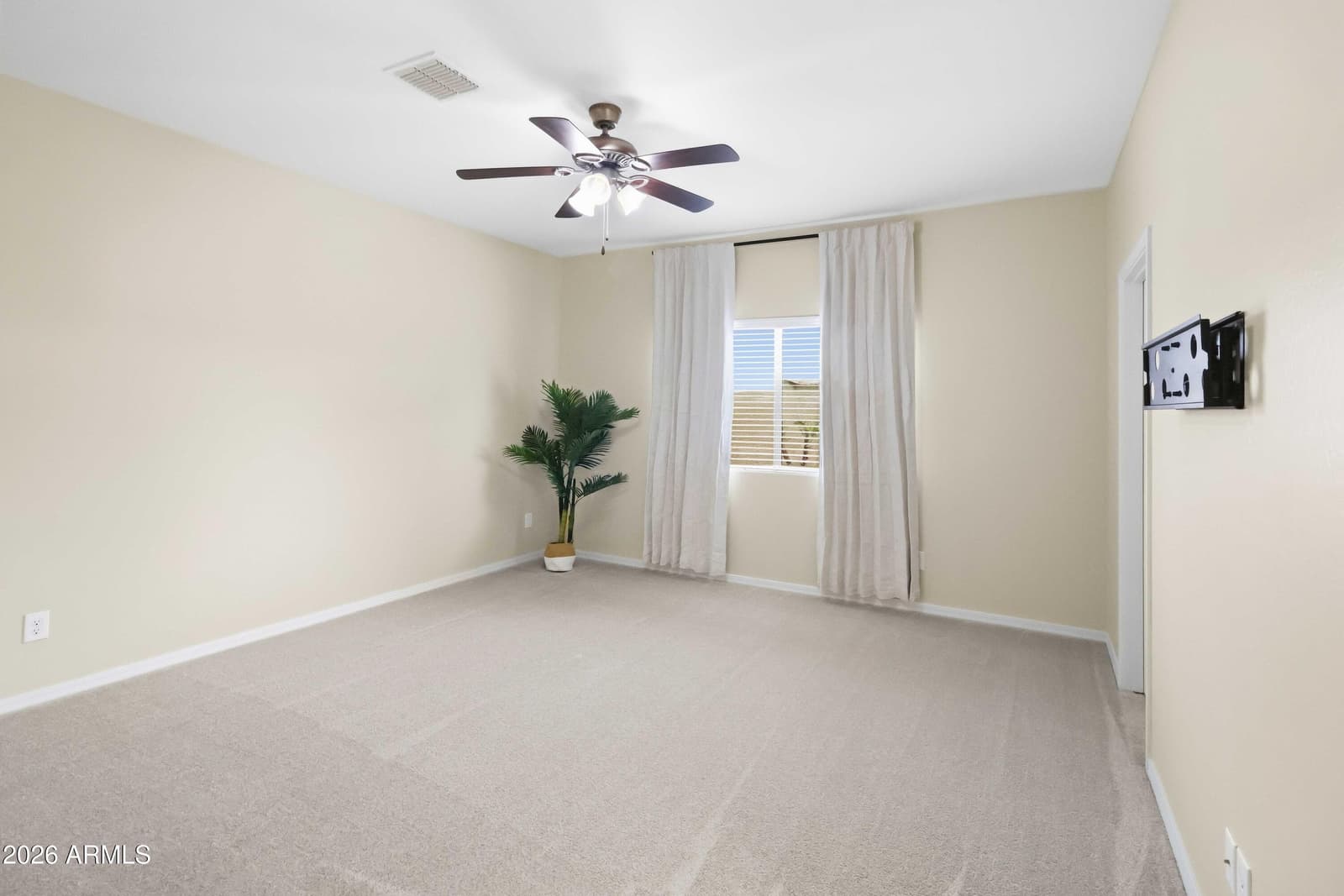 422 W Evergreen Pear Avenue, Queen Creek, AZ 85140 — photo 16 of 68