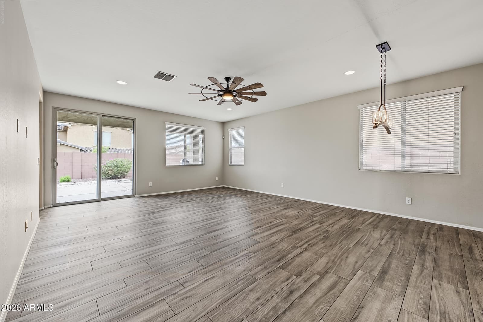 2722 E Cherry Hill Drive, Gilbert, AZ 85298 — photo 4 of 43